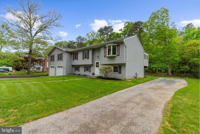 200 KENTUCKY AVE, Pasadena, MD 21122