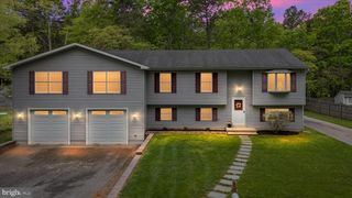 200 KENTUCKY AVE, Pasadena, MD 21122