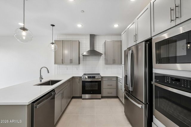5428 S 35th Way, Phoenix, AZ 85040