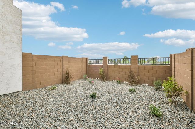5428 S 35th Way, Phoenix, AZ 85040