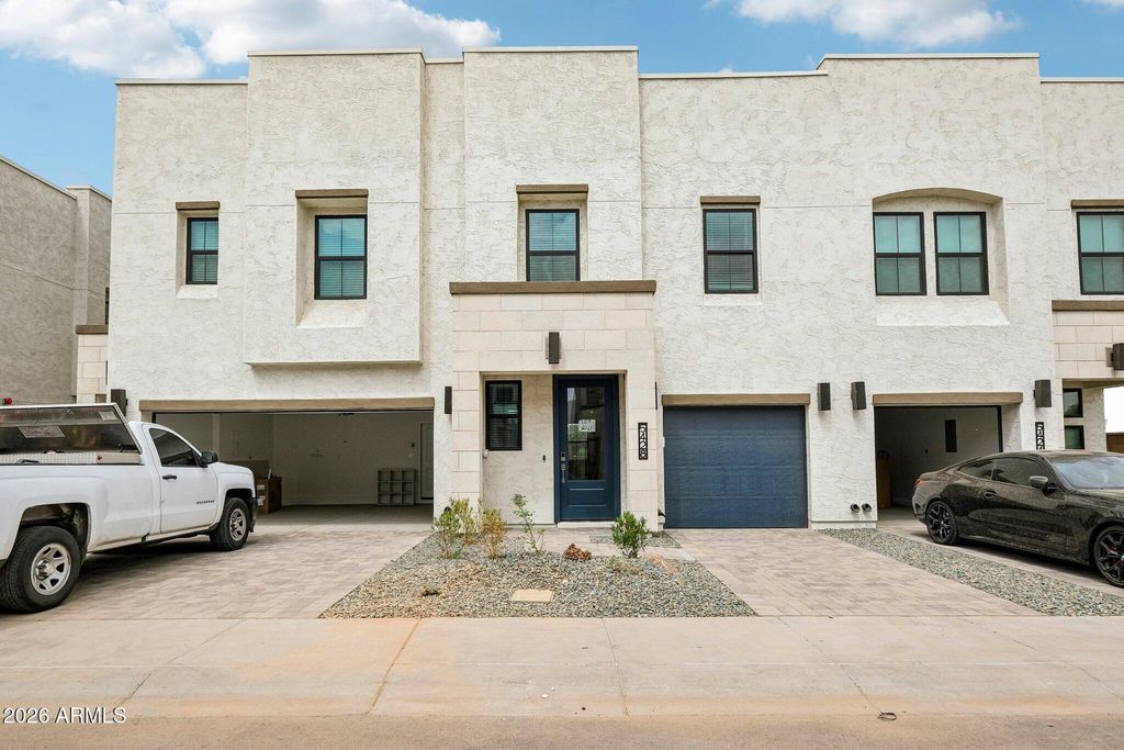 5428 S 35th Way, Phoenix, AZ 85040
