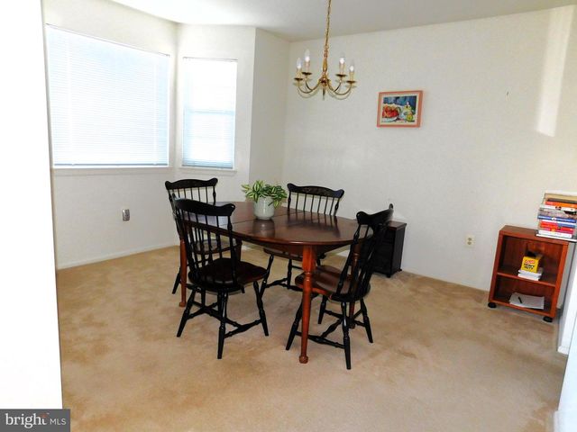 5640 CRABAPPLE DR, Frederick, MD 21703