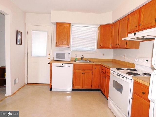 5640 CRABAPPLE DR, Frederick, MD 21703