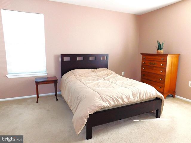 5640 CRABAPPLE DR, Frederick, MD 21703