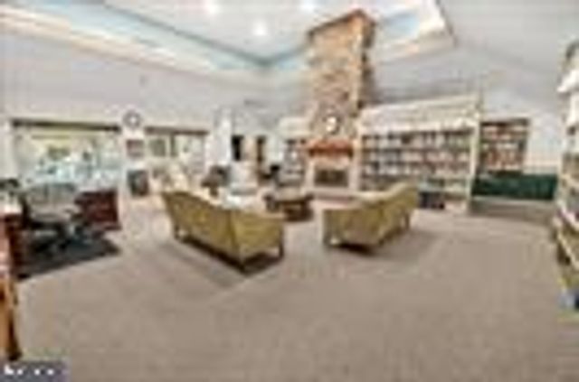 5640 CRABAPPLE DR, Frederick, MD 21703