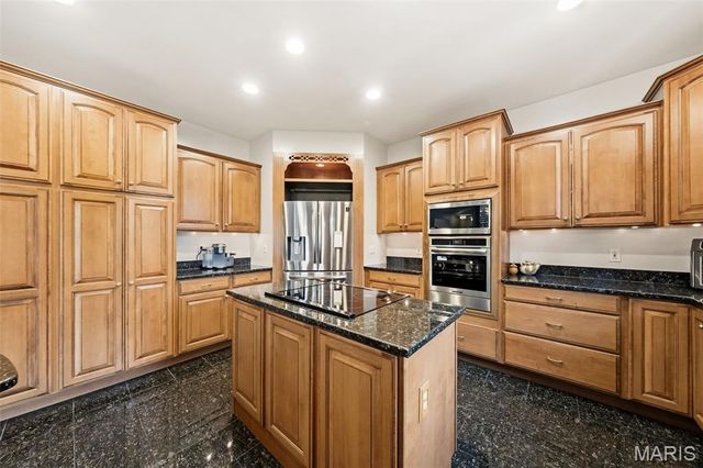 823 Ridge Road, Waterloo, IL 62298