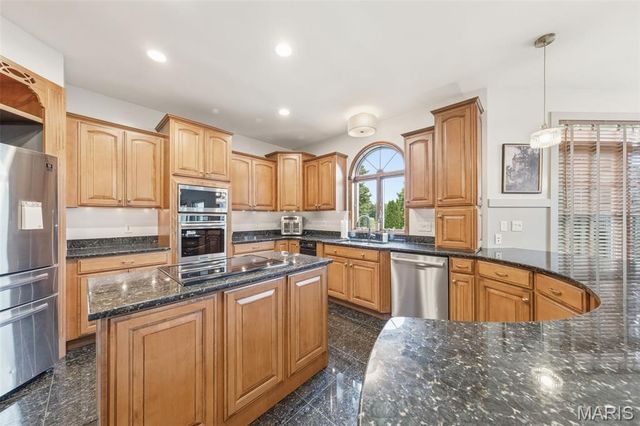 823 Ridge Road, Waterloo, IL 62298