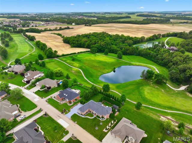 823 Ridge Road, Waterloo, IL 62298