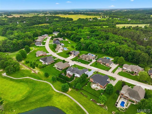 823 Ridge Road, Waterloo, IL 62298