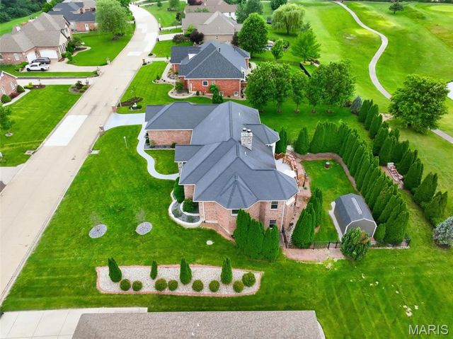 823 Ridge Road, Waterloo, IL 62298