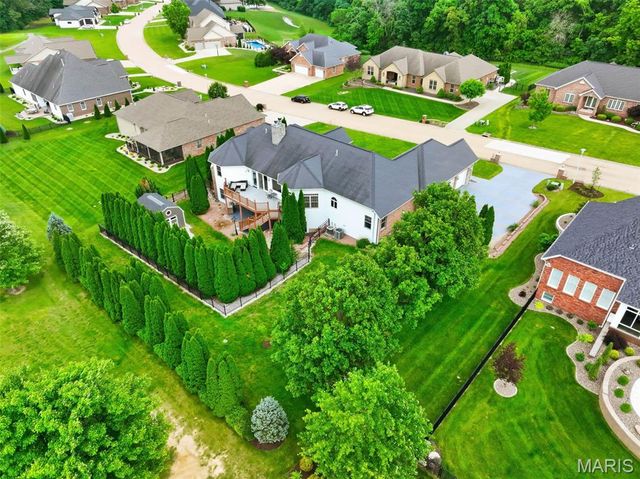 823 Ridge Road, Waterloo, IL 62298
