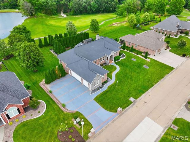 823 Ridge Road, Waterloo, IL 62298