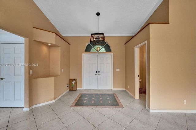 4242 NW 66th St, Coconut Creek, FL 33073