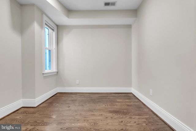 225 R ST NW, Washington, DC 20001