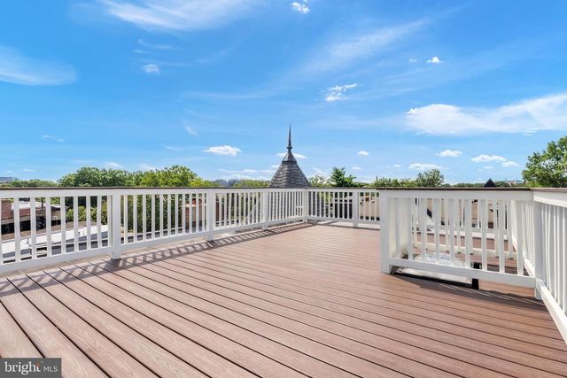 225 R ST NW, Washington, DC 20001
