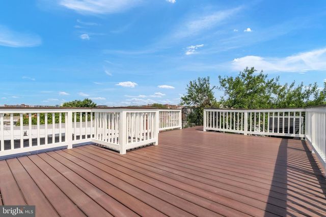 225 R ST NW, Washington, DC 20001