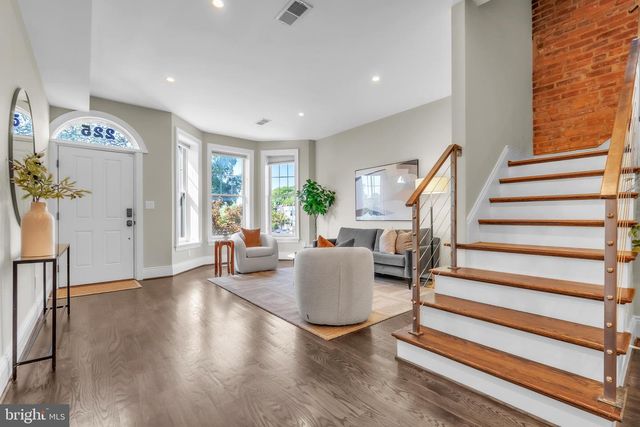 225 R ST NW, Washington, DC 20001