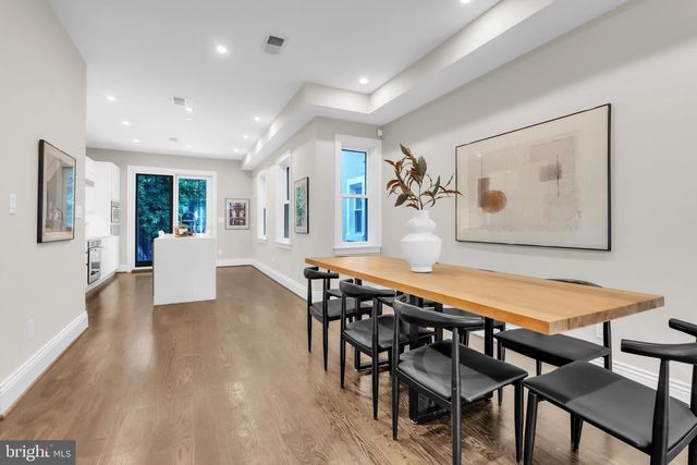 225 R ST NW, Washington, DC 20001