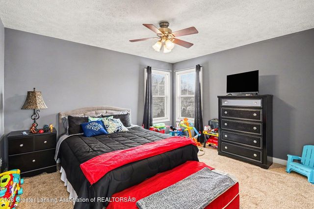 11610 Hibiscus Lane, Grand Ledge, MI 48837