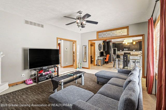 11610 Hibiscus Lane, Grand Ledge, MI 48837