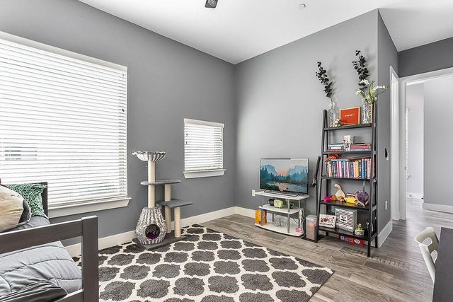 1417 Kramer LN 12, Austin, TX 78758