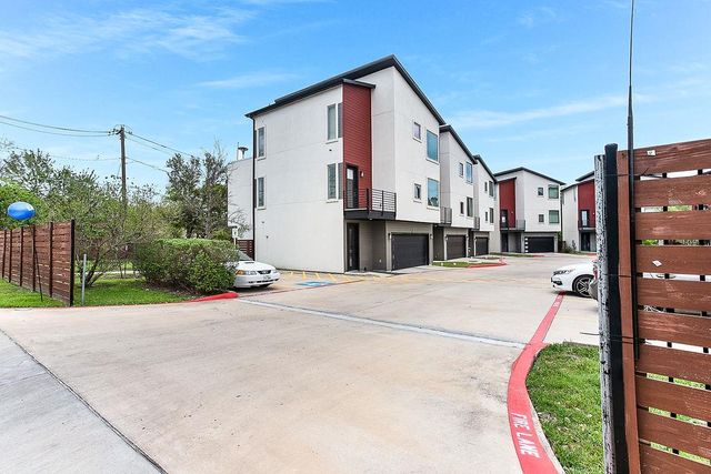 1417 Kramer LN 12, Austin, TX 78758