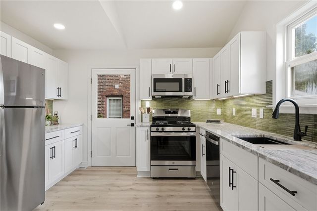 1709 Buena Vista St, Central North Side, PA 15212
