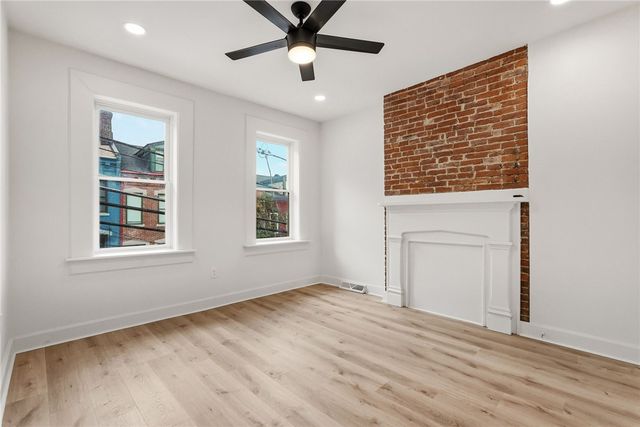 1709 Buena Vista St, Central North Side, PA 15212