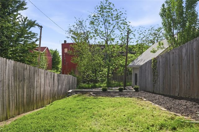 1709 Buena Vista St, Central North Side, PA 15212