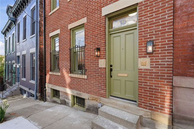 1709 Buena Vista St, Central North Side, PA 15212