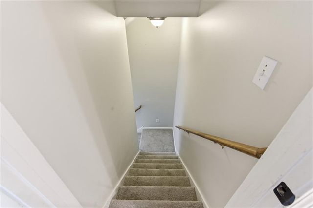 2255 Pinehaven Court, Grayson, GA 30017