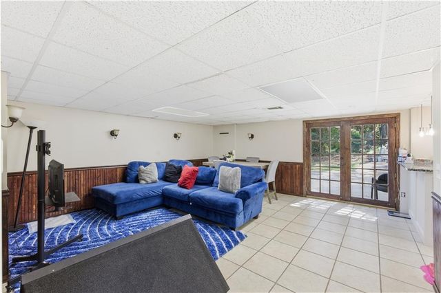 2255 Pinehaven Court, Grayson, GA 30017