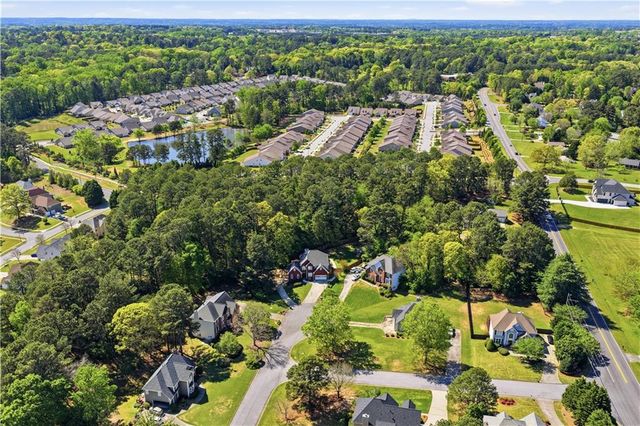 2255 Pinehaven Court, Grayson, GA 30017