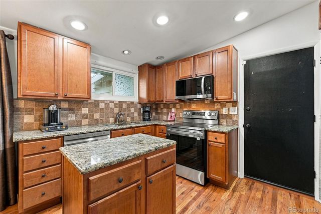 1600 S Perry Street, Denver, CO 80219