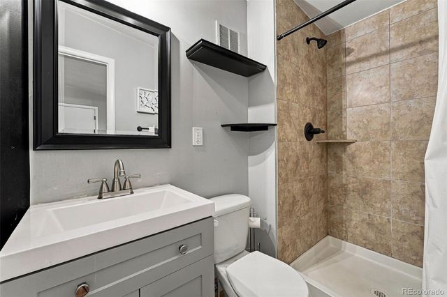 1600 S Perry Street, Denver, CO 80219