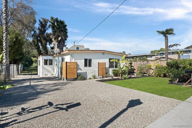 701 Valley Ave, Solana Beach, CA 92075