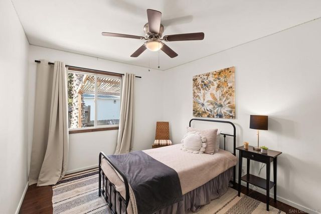 701 Valley Ave, Solana Beach, CA 92075