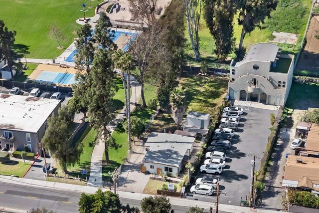 701 Valley Ave, Solana Beach, CA 92075