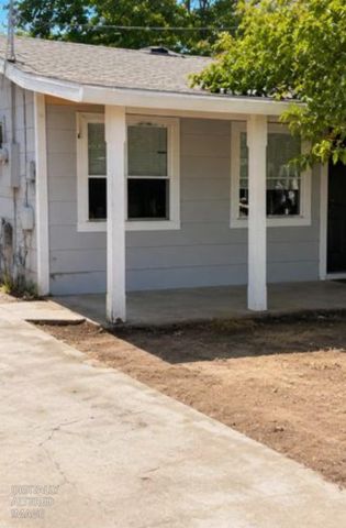 1052 Irene St, Stockton, CA 95206