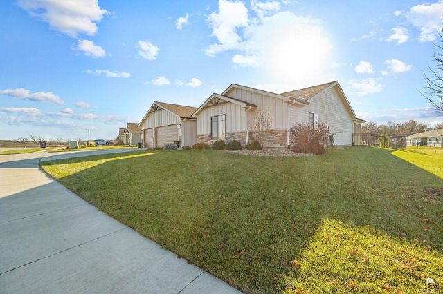9152 Dave Drive, Manhattan, KS 66502