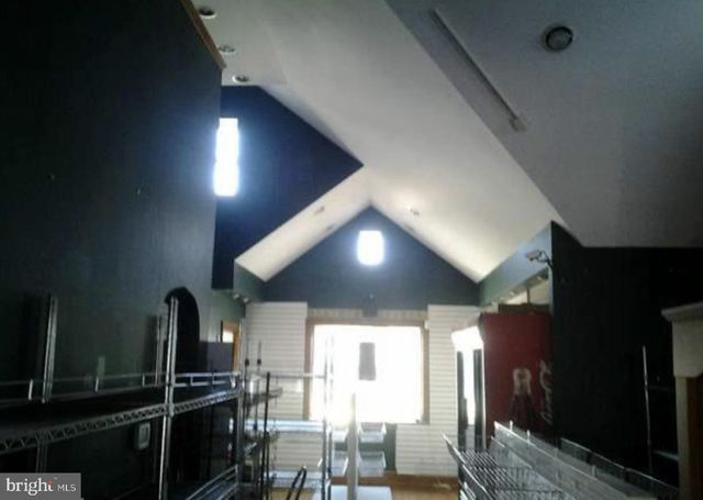 8836 BELAIR, Baltimore, MD 21236