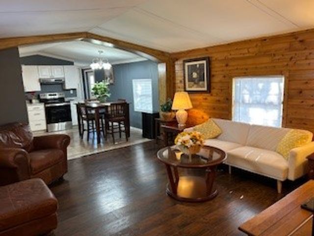 244 County Road 1304, Morgan, TX 76671