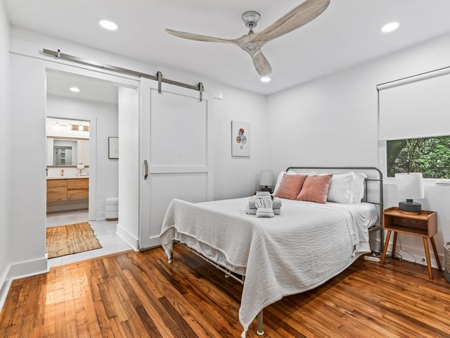 1218 N Duval Street, Tallahassee, FL 32303