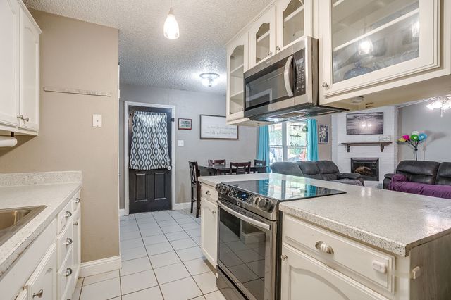 1105 Patrick Street, Crowley, TX 76036