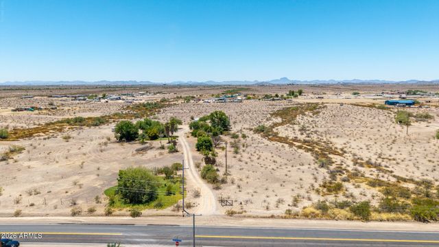 35509 W INDIAN SCHOOL Road, Tonopah, AZ 85354