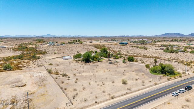 35509 W INDIAN SCHOOL Road, Tonopah, AZ 85354