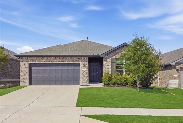 10920 Elata Drive, Fort Worth, TX 76108