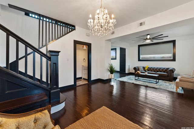 139 E Highland, San Antonio, TX 78210