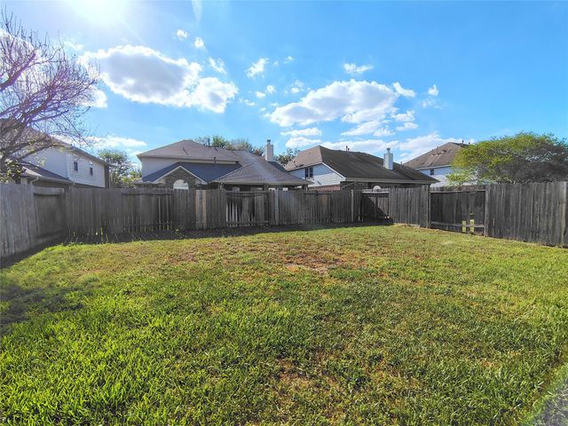 6334 Richland Hills Drive, Katy, TX 77494