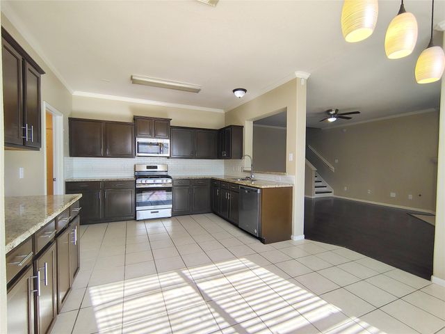 6334 Richland Hills Drive, Katy, TX 77494